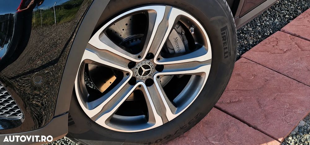 Mercedes-Benz GLC 300 de 4Matic 9G-TRONIC Exclusive - 28