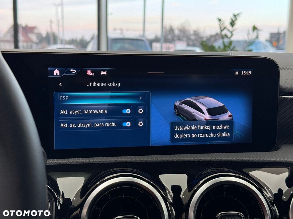 Mercedes-Benz CLA - 30