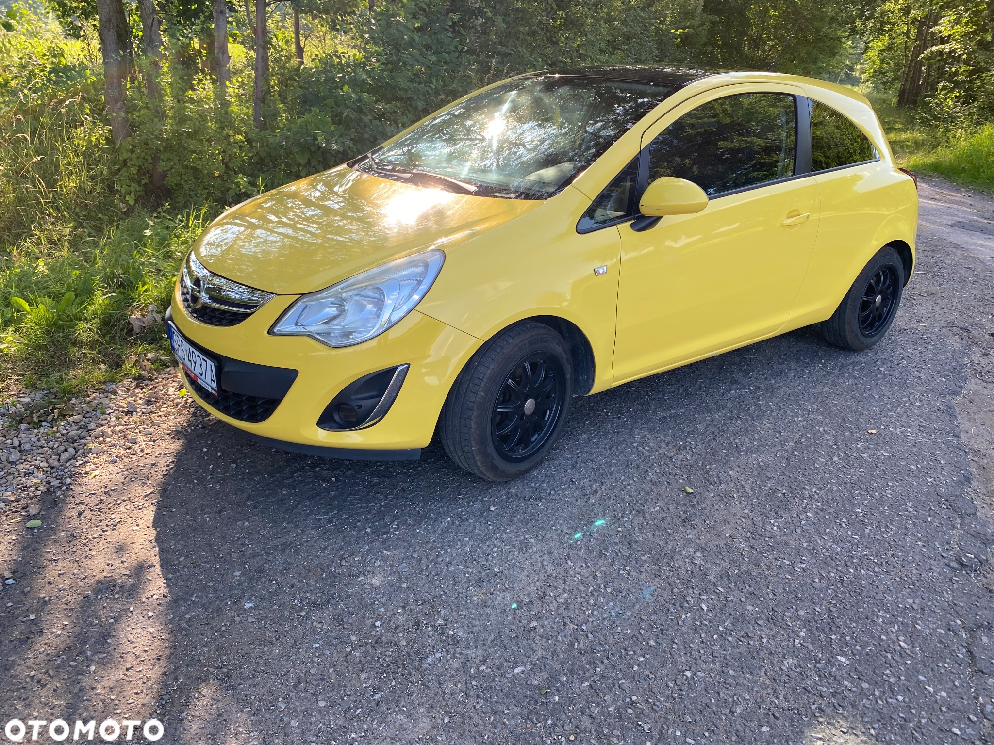 Opel Corsa 1.4 16V Color Edition - 2