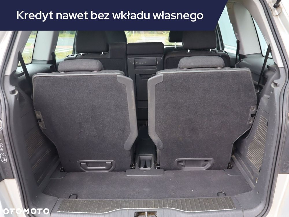 Opel Zafira - 19