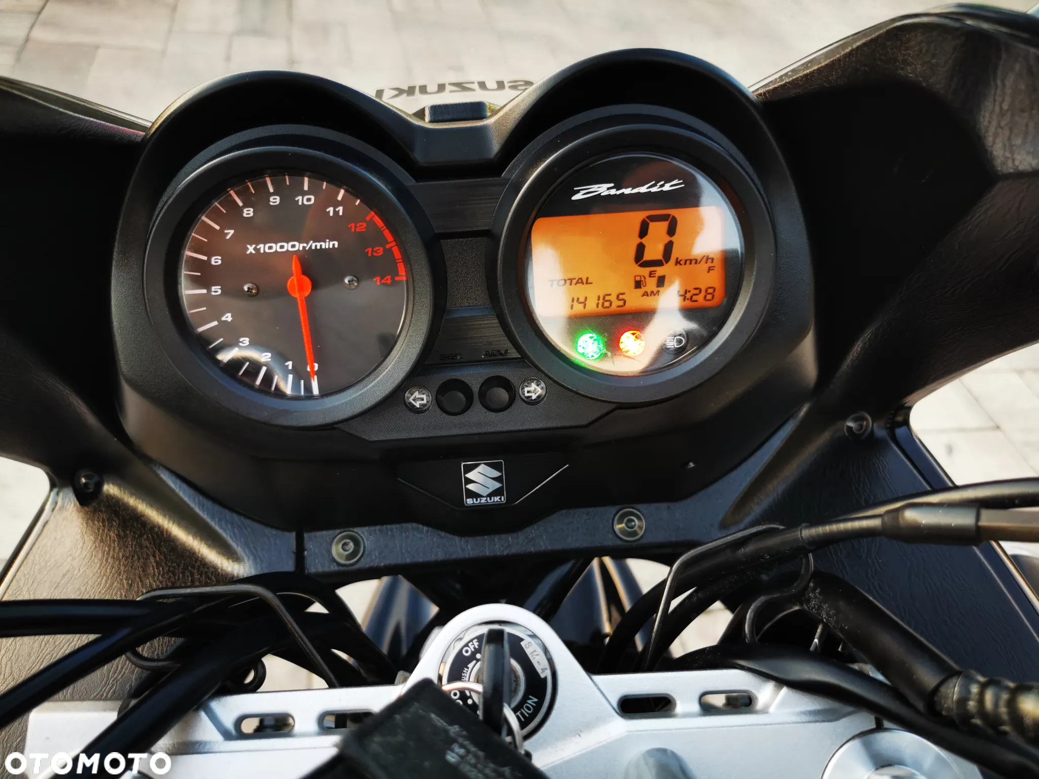 Suzuki Bandit - 16