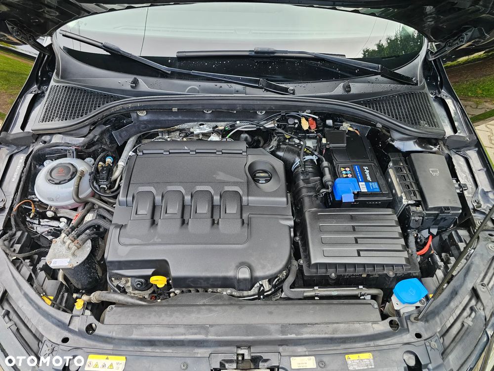 Skoda Octavia 2.0 TDI DSG Premium Edition - 24