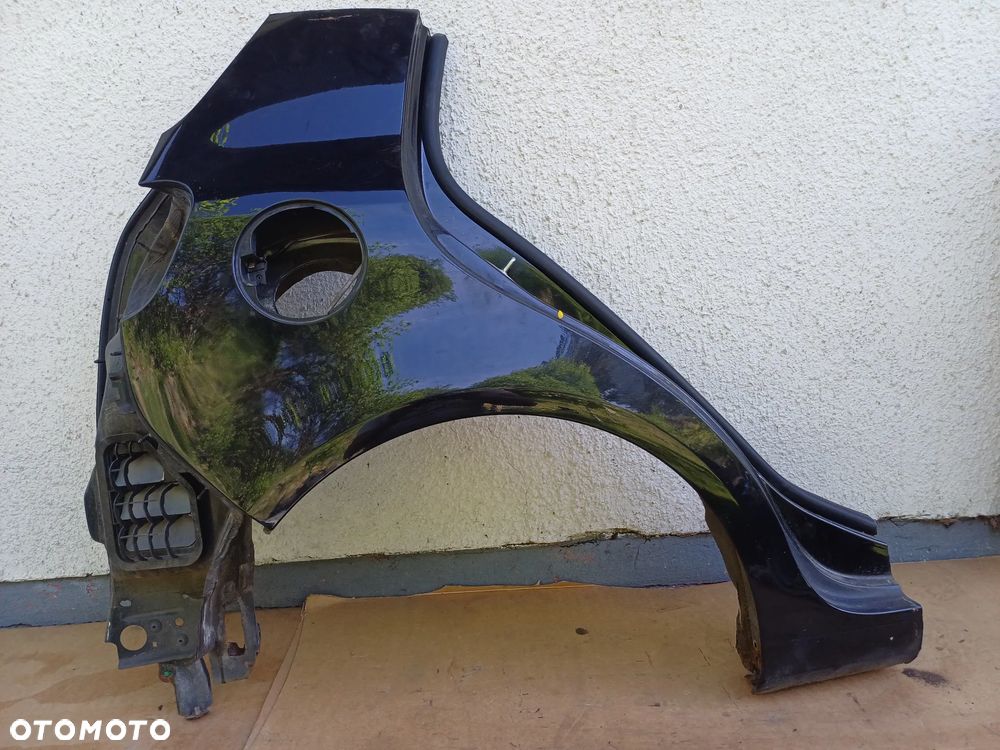 Golf VI Plus błotnik prawy tył 5M0 - 2