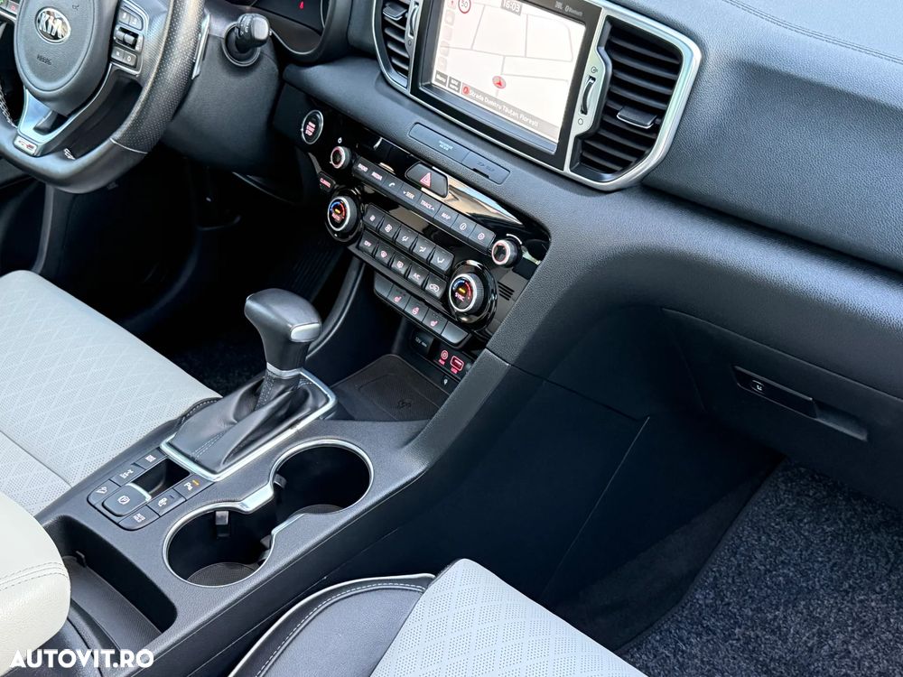 Kia Sportage 2,0 CRDI AWD Aut. GT Line - 13