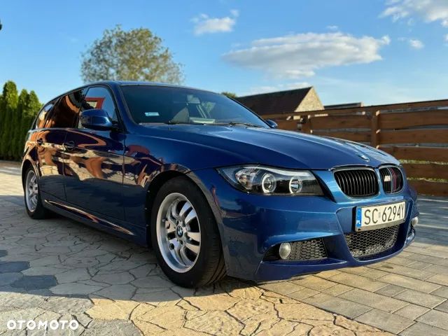 BMW Seria 3 320i - 3