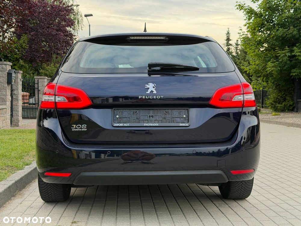 Peugeot 308 BlueHDi FAP 130 Stop & Start Allure - 25
