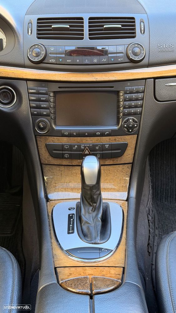 Mercedes-Benz E 270 - 11
