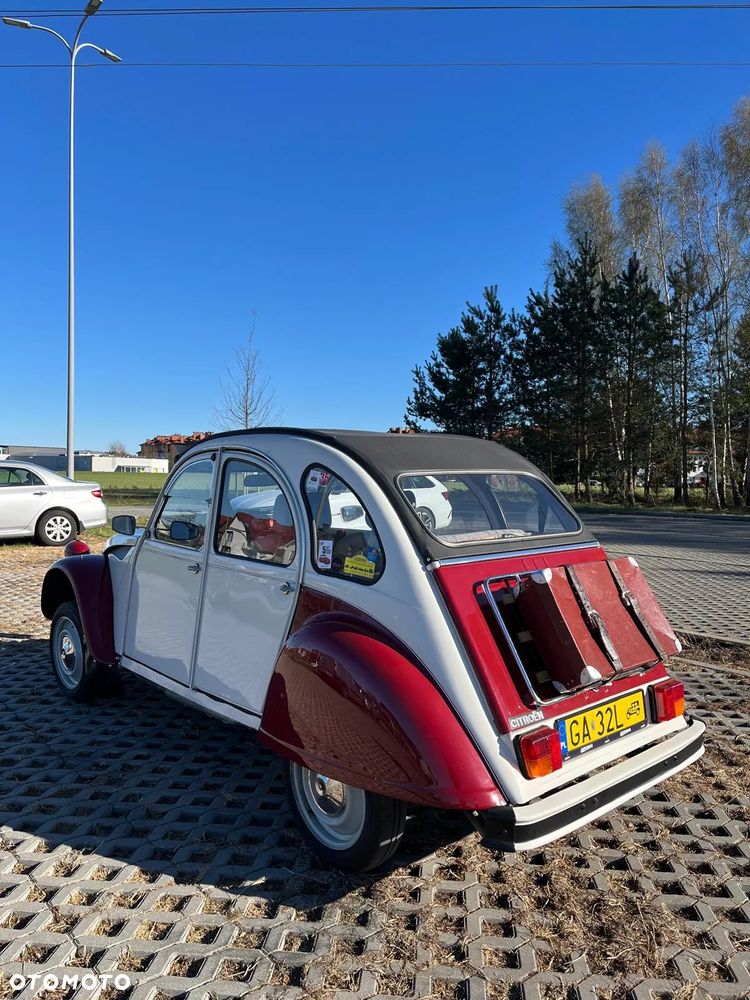 Citroën 2 CV - 6
