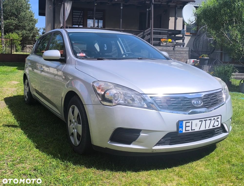Kia Ceed 1.4 CVVT LX - 6