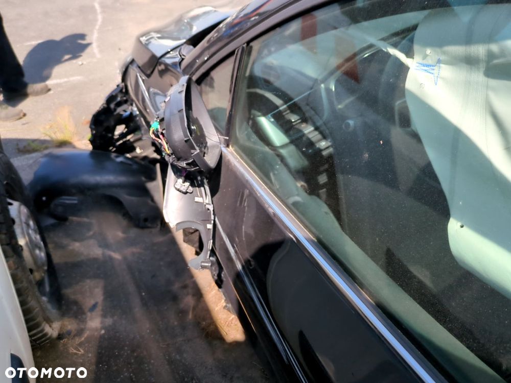 Renault Captur 1.6 E-TECH Plug-In Intens - 6