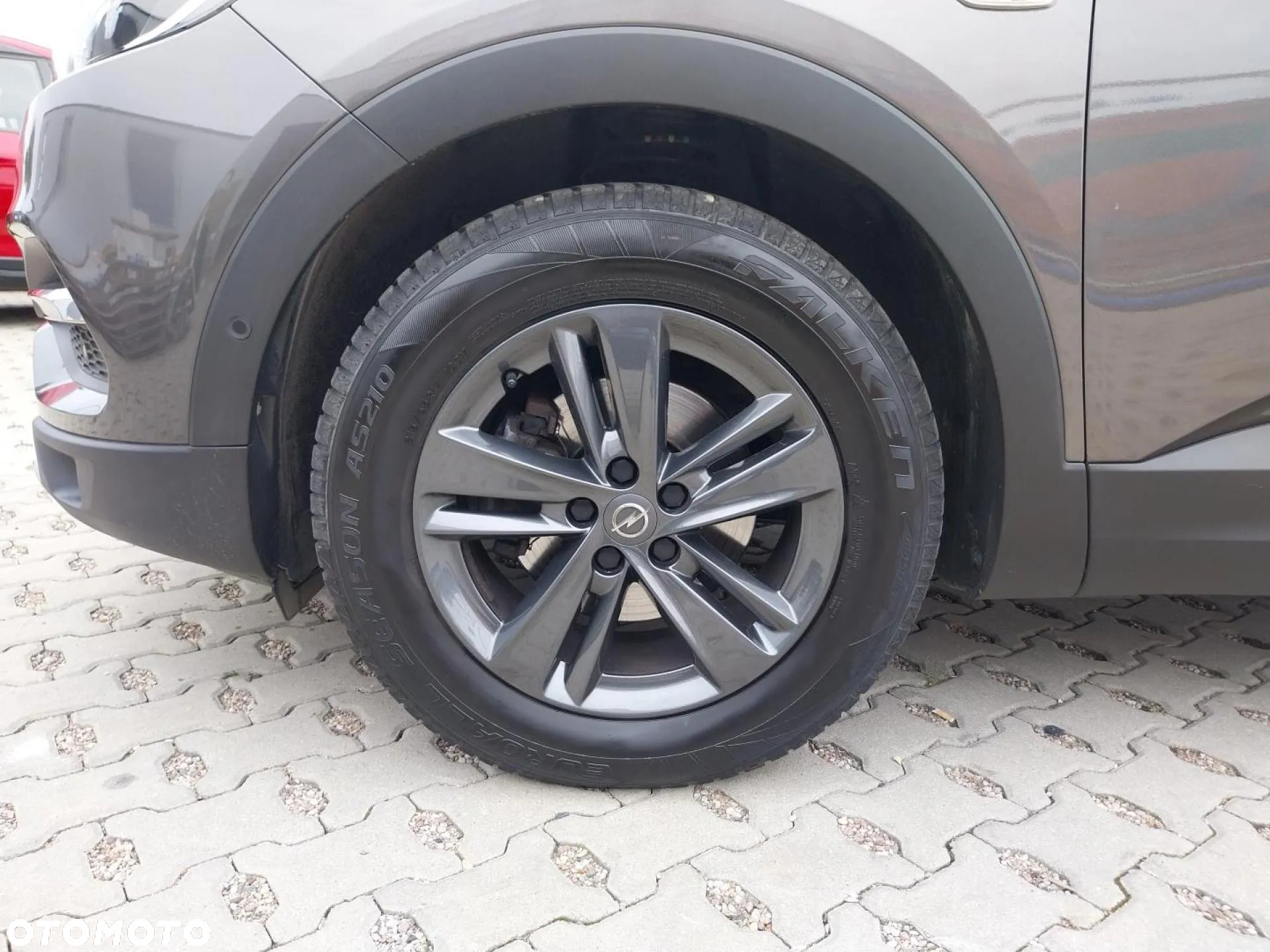 Opel Grandland X 1.2 T GPF Design Line S&S - 18
