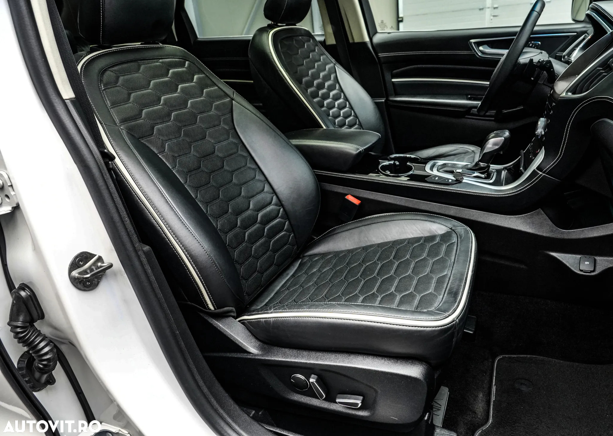 Ford Edge 2.0 TDCi Powershift Vignale - 15