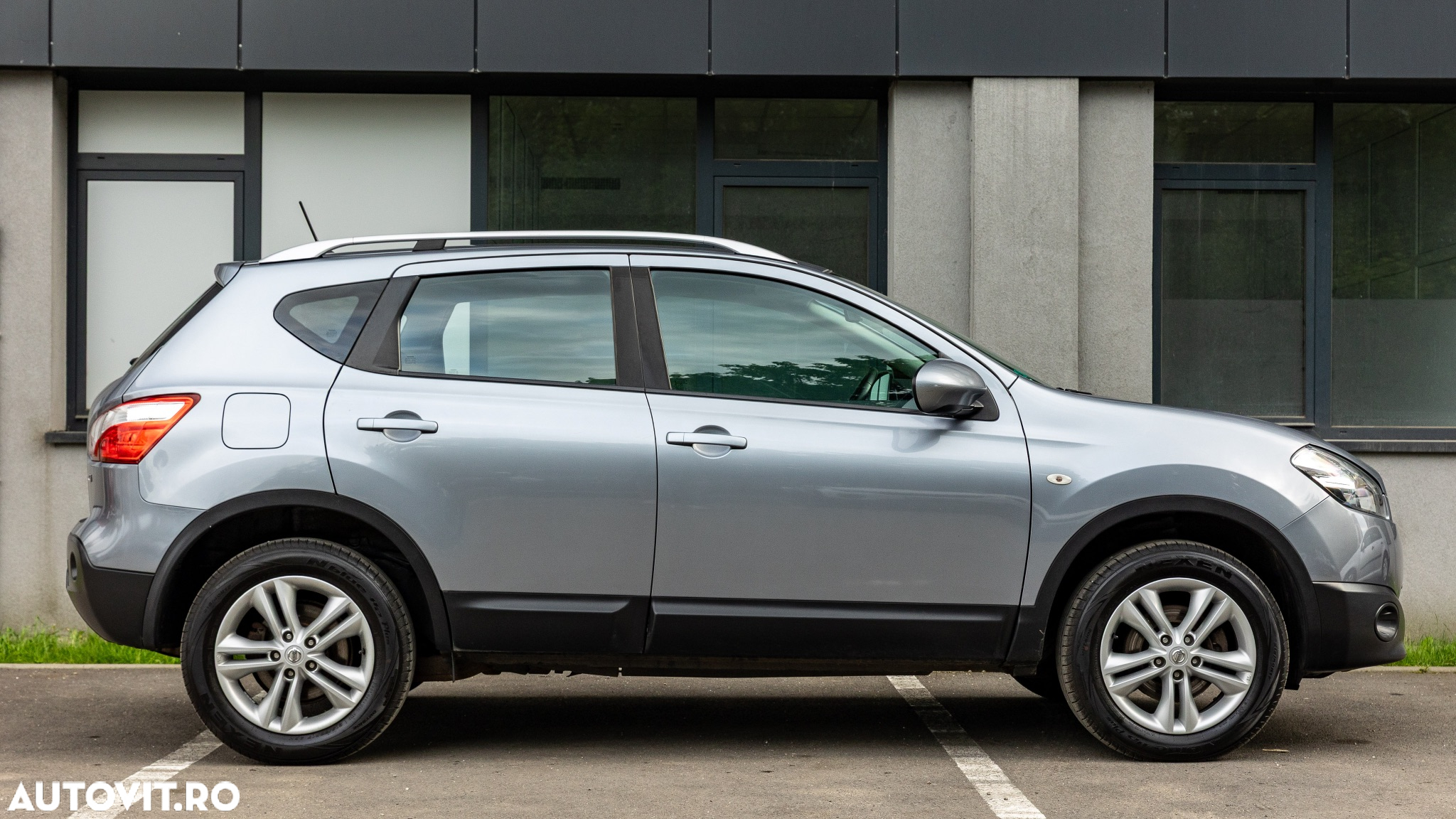 Nissan Qashqai 1.6 DCI 4 x 4 DPF I-Way - 16