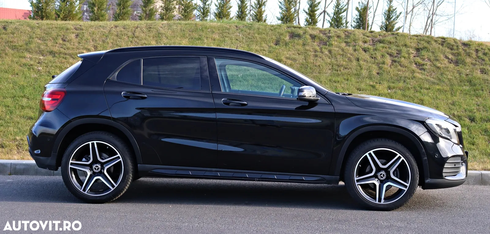Mercedes-Benz GLA 200 (CDI) d 7G-DCT AMG Line - 7