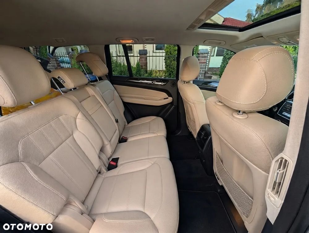 Mercedes-Benz GLS 400 4Matic 9G-TRONIC - 11