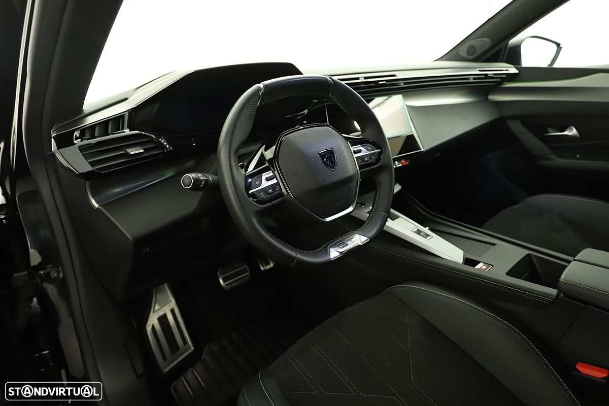 Peugeot 408 1.2 PureTech GT EAT8 - 7