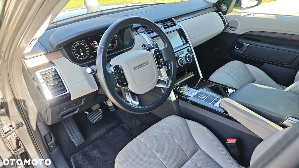 Land Rover Discovery - 18