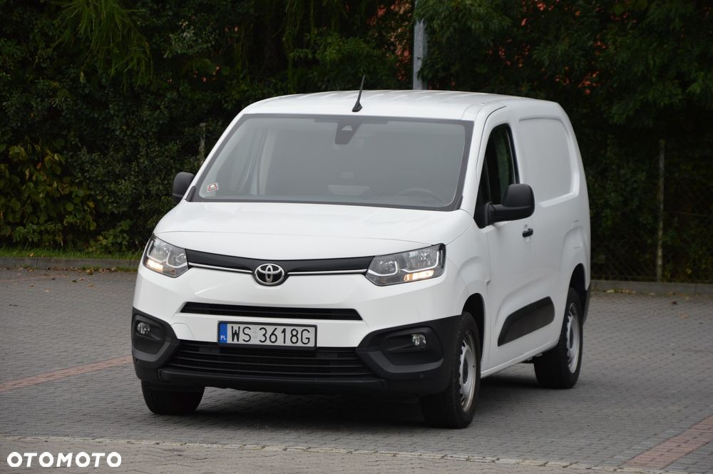 Toyota PROACE CITY LONG XL - 9