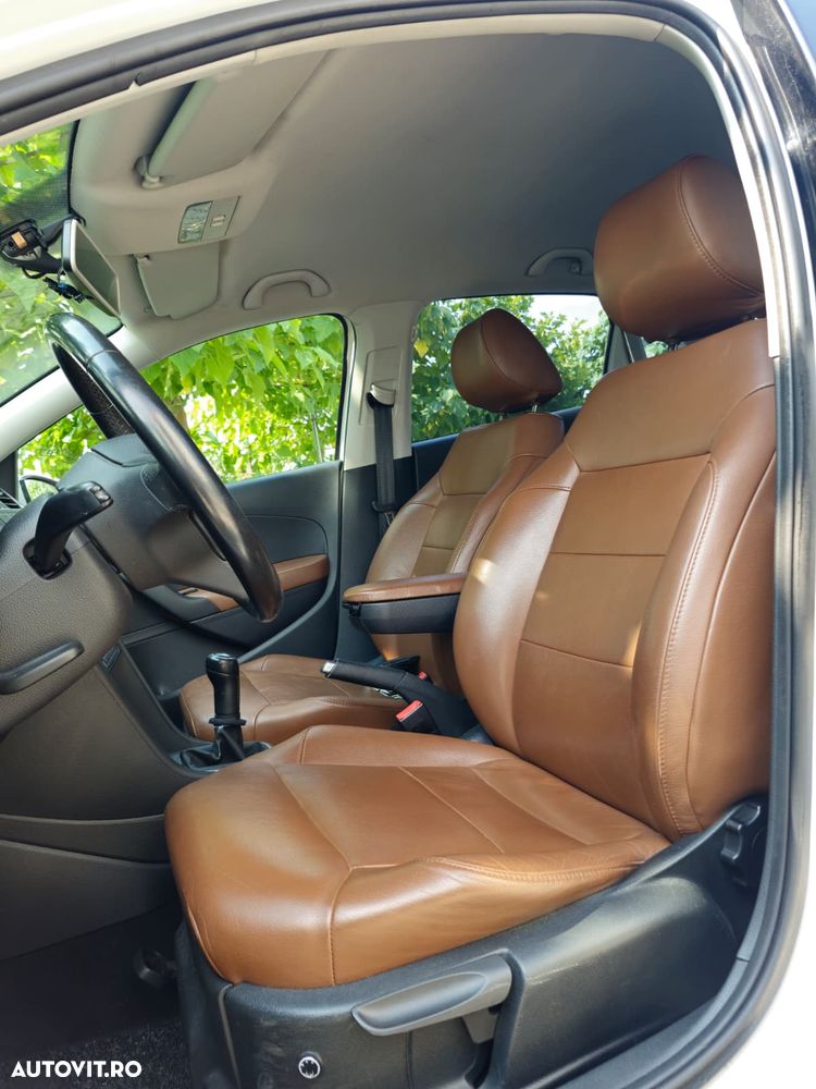 Volkswagen Polo 1.2 TDI Blue Motion - 12