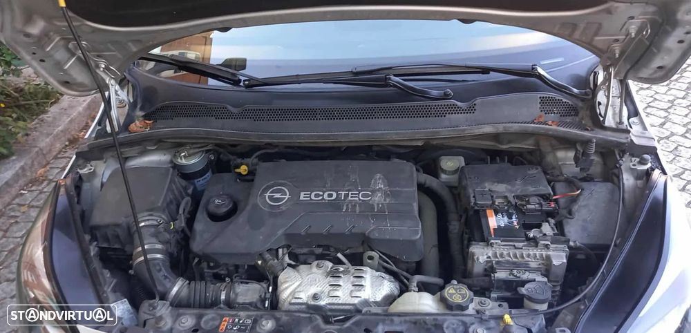 Opel Corsa CDTI c/ iva dedutivel - 8