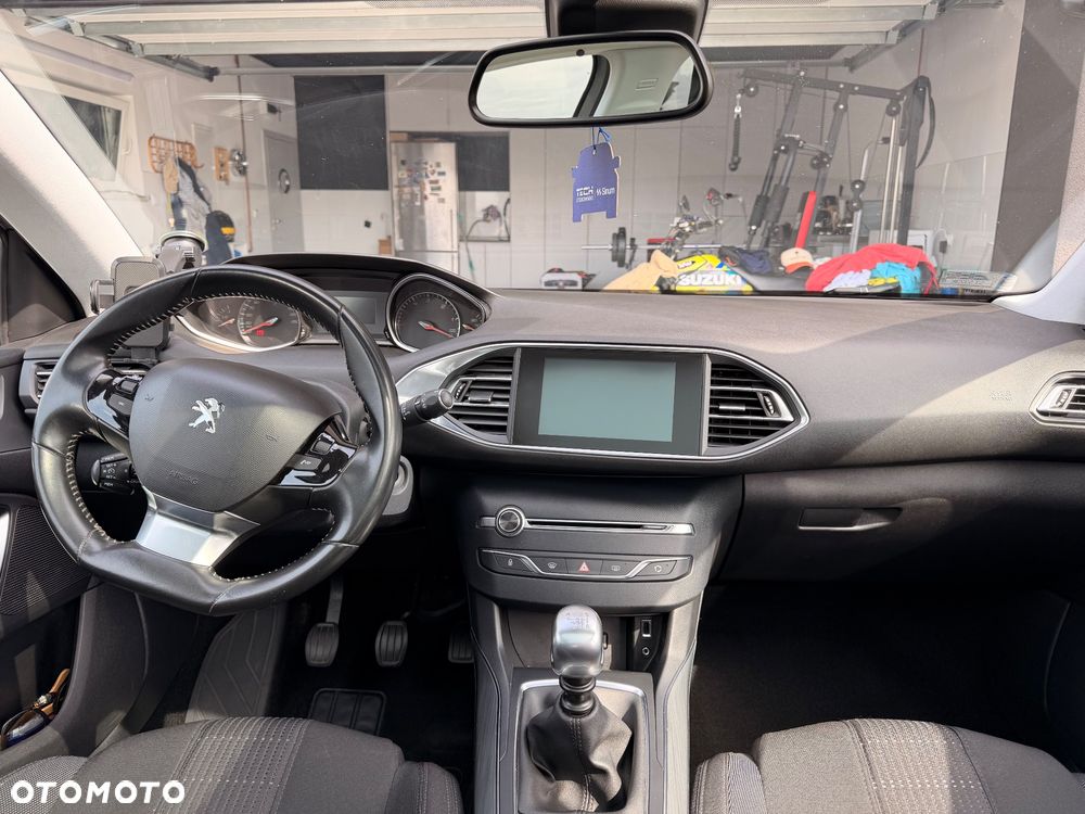 Peugeot 308 2.0 BlueHDi Allure S&S - 8