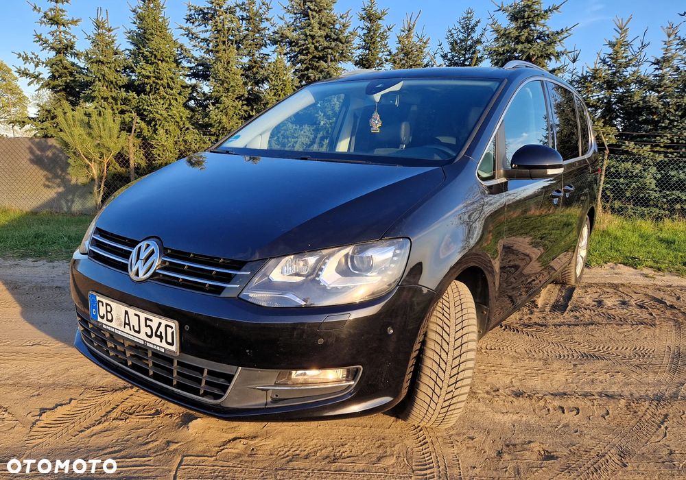 Volkswagen Sharan 2.0 TDI DSG (BlueMotion Technology) Highline - 22