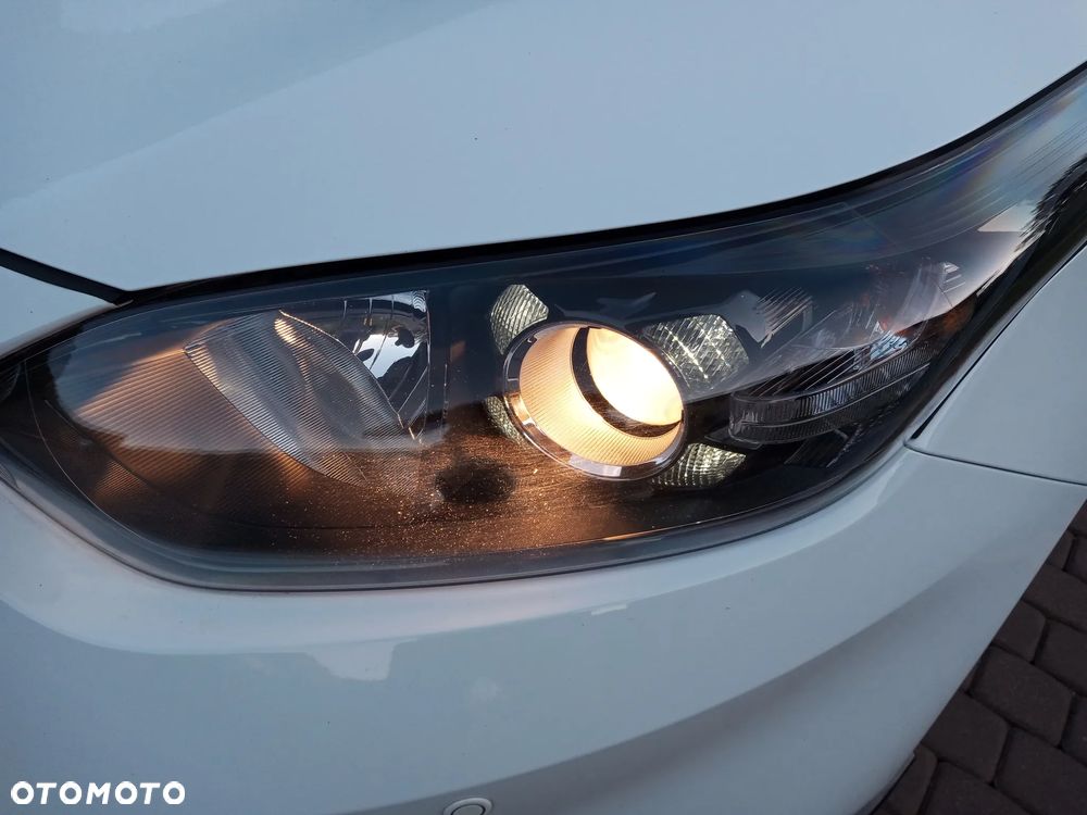 Kia Ceed 1.5 T-GDI M - 13