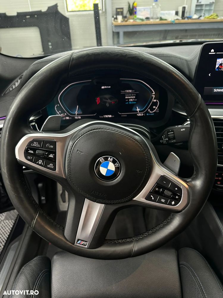 BMW 5 Series 2020 — imagine 10