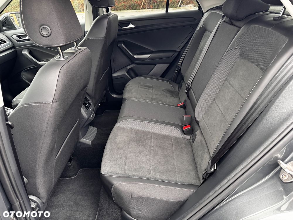 Volkswagen T-Roc 2.0 TDI SCR Style DSG - 11