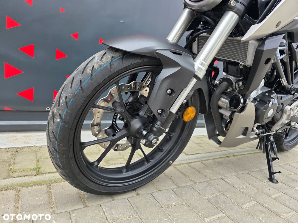 Honda CB - 13