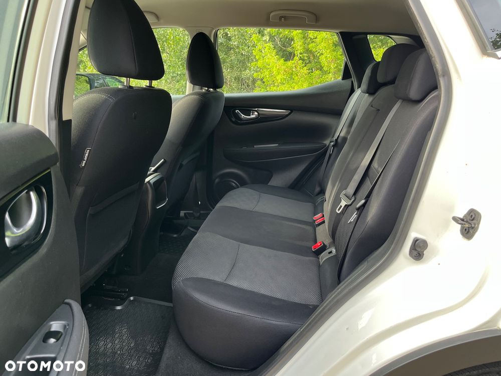 Nissan Qashqai - 11