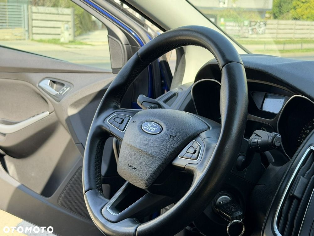Ford Focus - 19