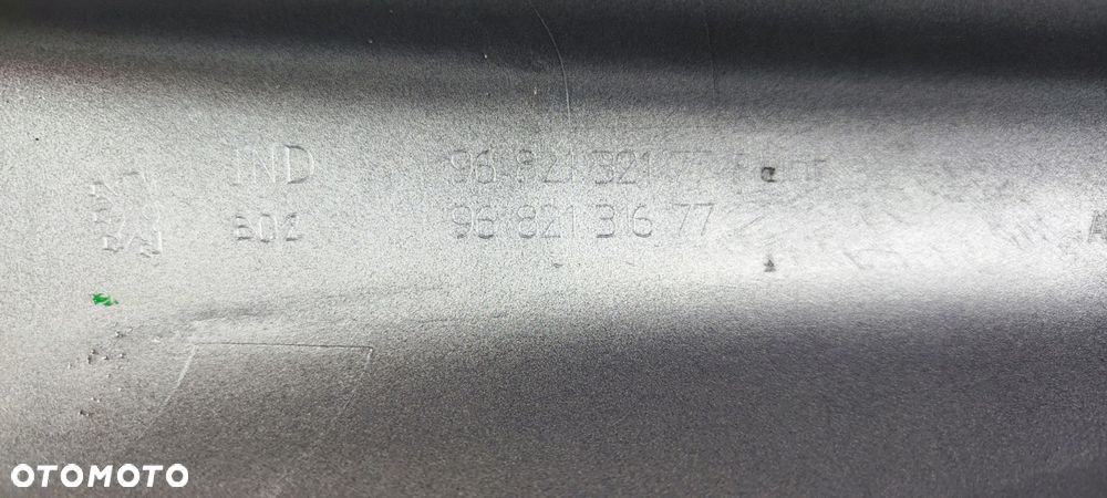 9682132177 zaślepka zakończenie relingu lewy tył tylna PEUGEOT 308 SW T7 - 4