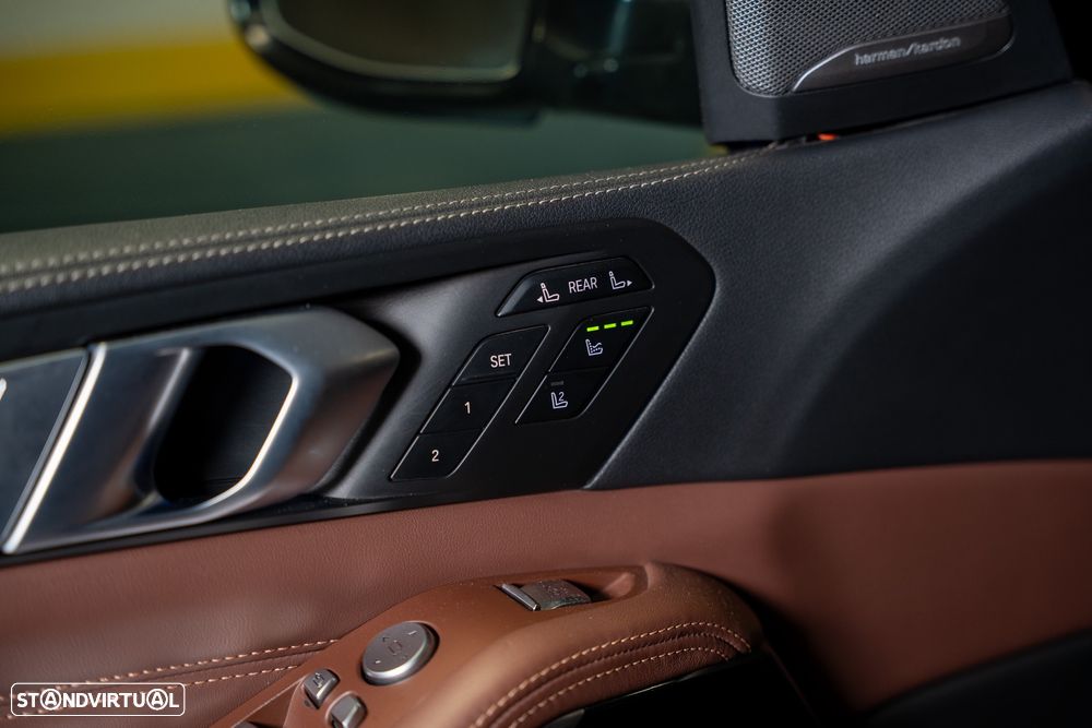 BMW X7 xDrive30d - 16