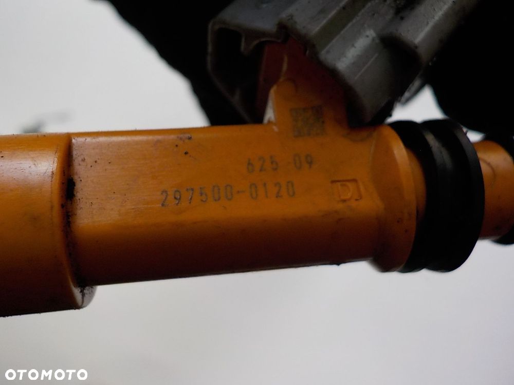 SUZUKI SX4 (EY, GY) 1.6 16V B WTRYSKIWACZ 297500-0120 - 2