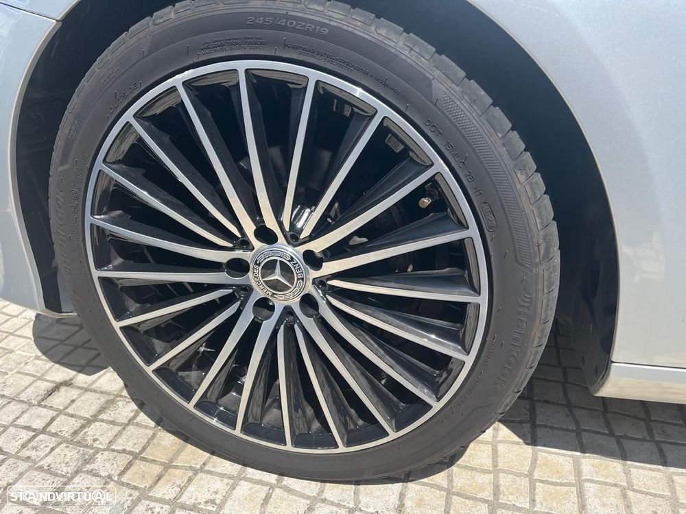 Mercedes-Benz E 220 d 9G-TRONIC Avantgarde - 11