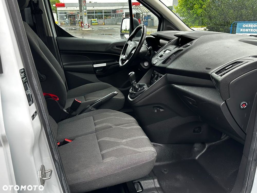 Ford Transit Connect - 11