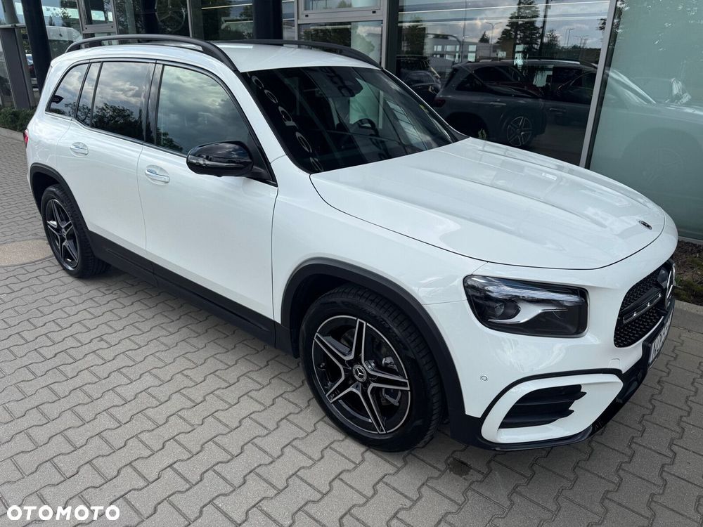 Mercedes-Benz GLB - 7