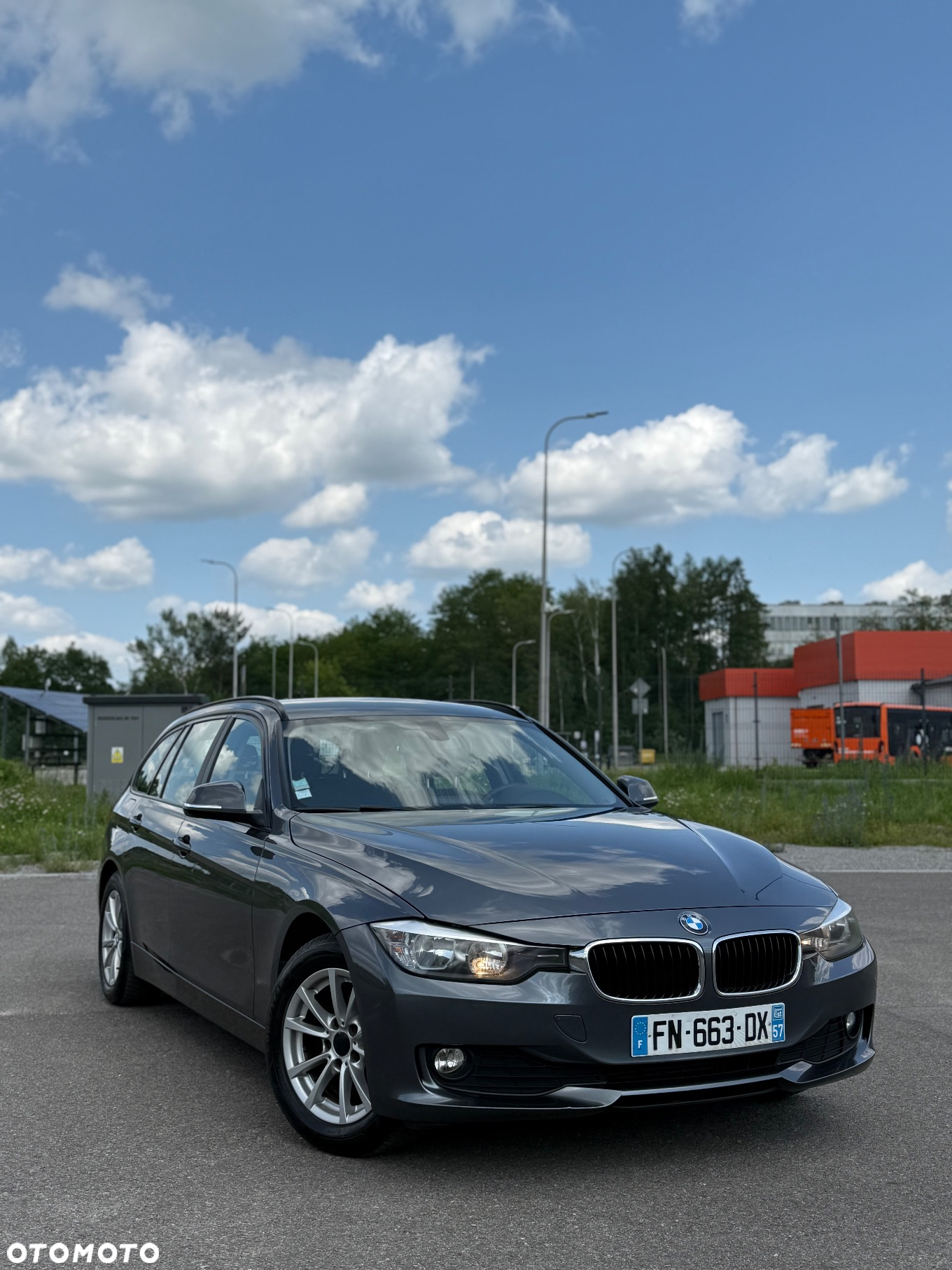 BMW Seria 3 318d Touring - 4