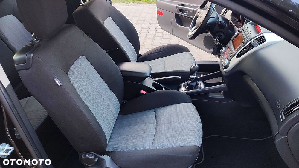 Kia ProCeed 1.4 CVVT Dream-Team Edition - 34