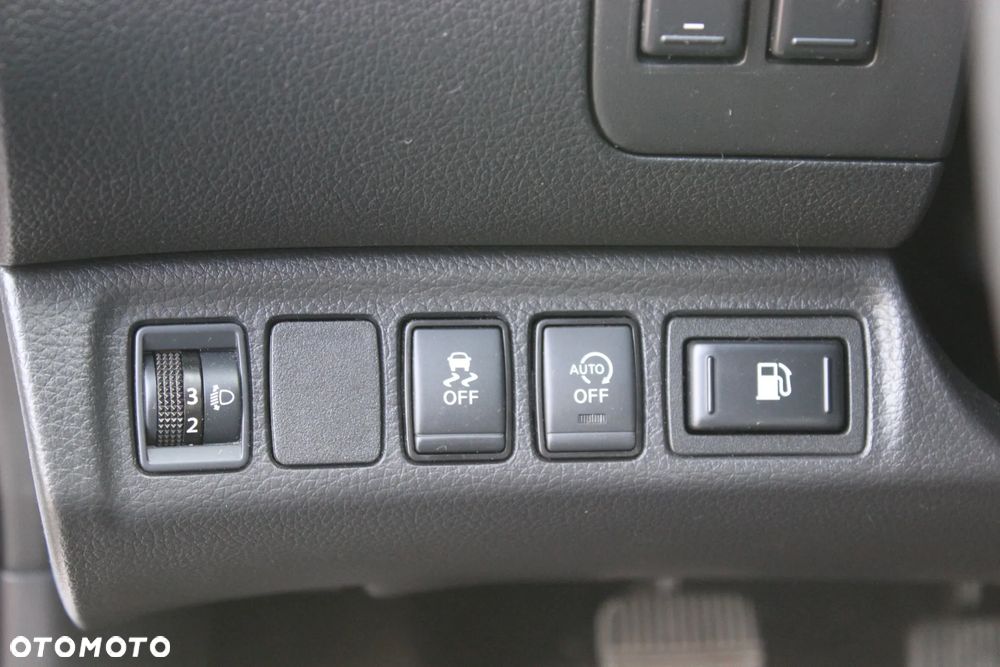 Nissan Navara - 15