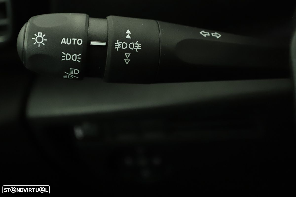 Citroën C4 1.2 PureTech Max EAT8 - 17