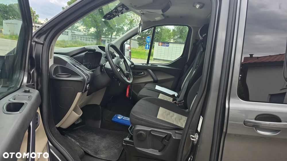 Ford Transit Custom - 11