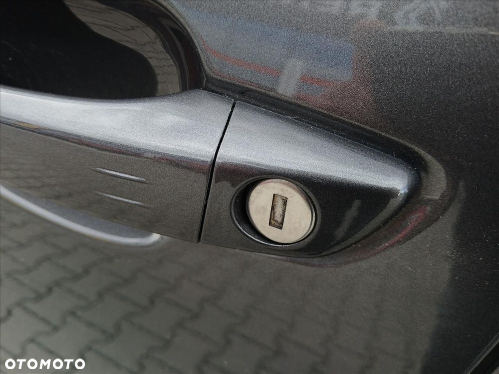Peugeot 3008 225 e-EAT8 GT Pack - 27