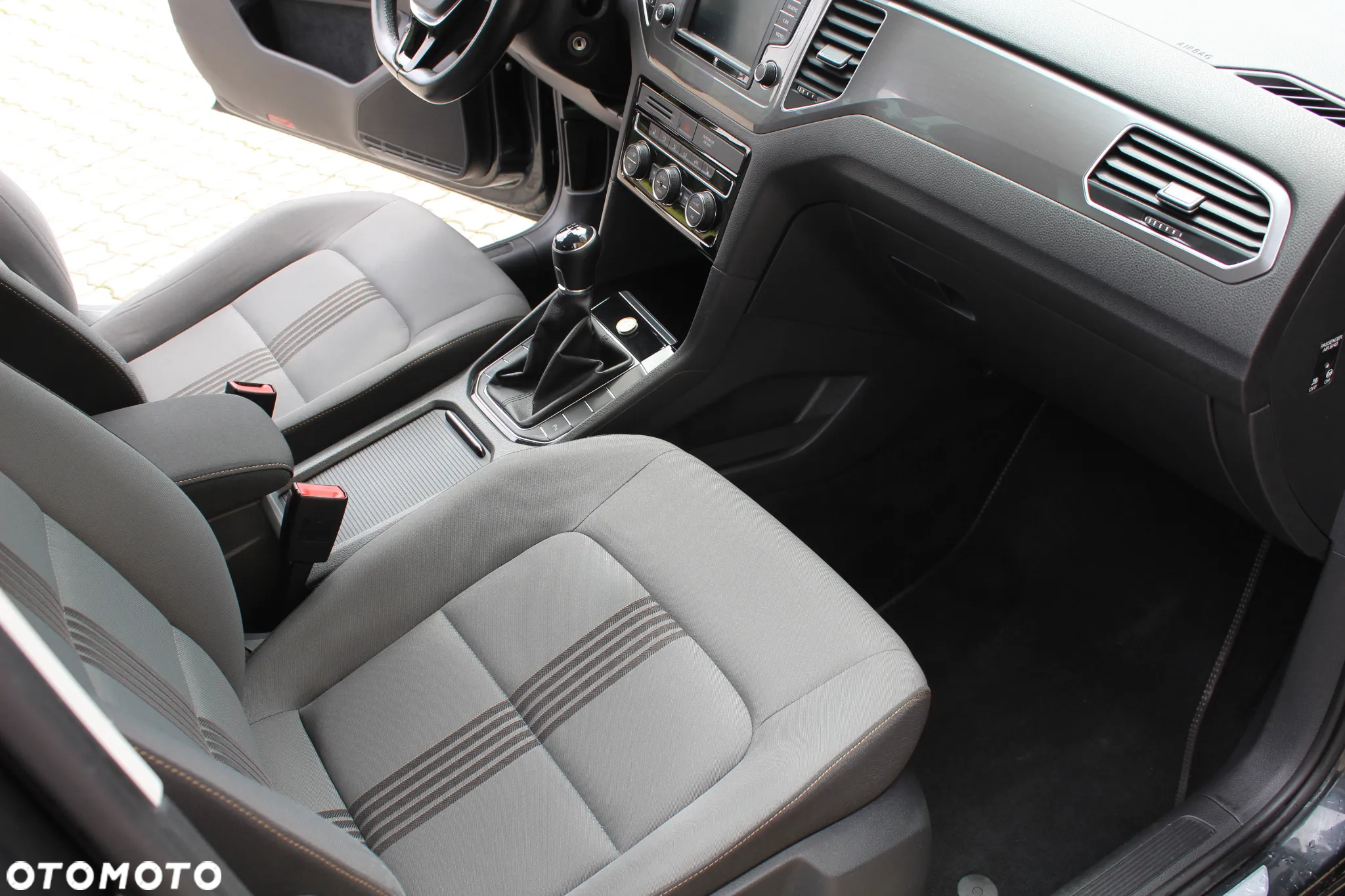 Volkswagen Golf Sportsvan - 23