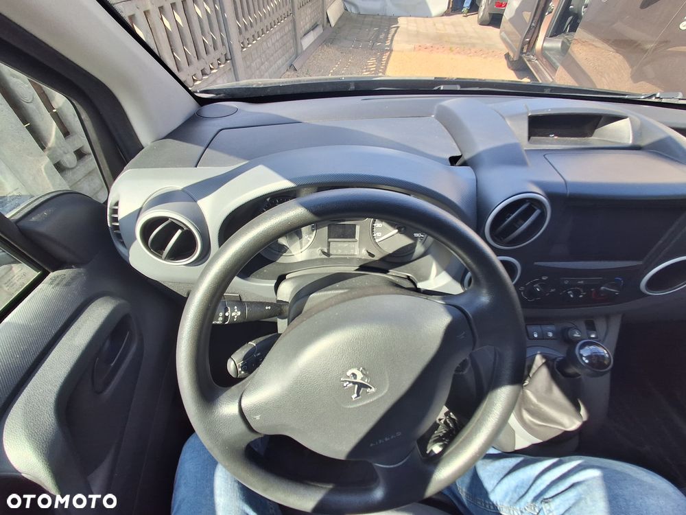 Peugeot Partner II - 26