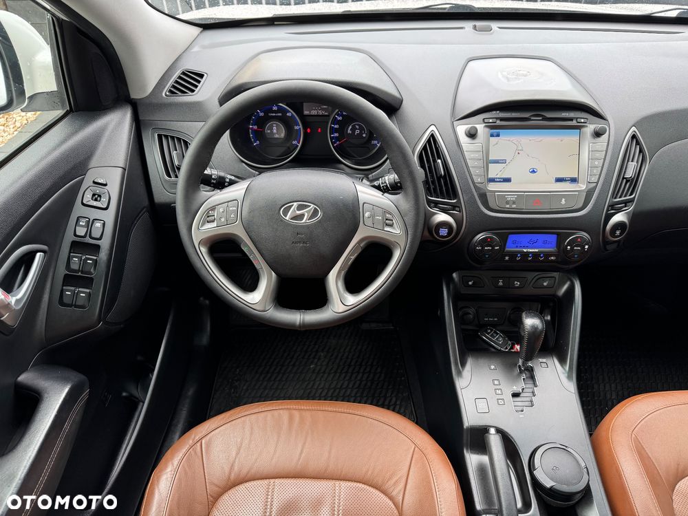 Hyundai ix35 1.7 CRDi 2WD Fifa World Cup Edition - 17