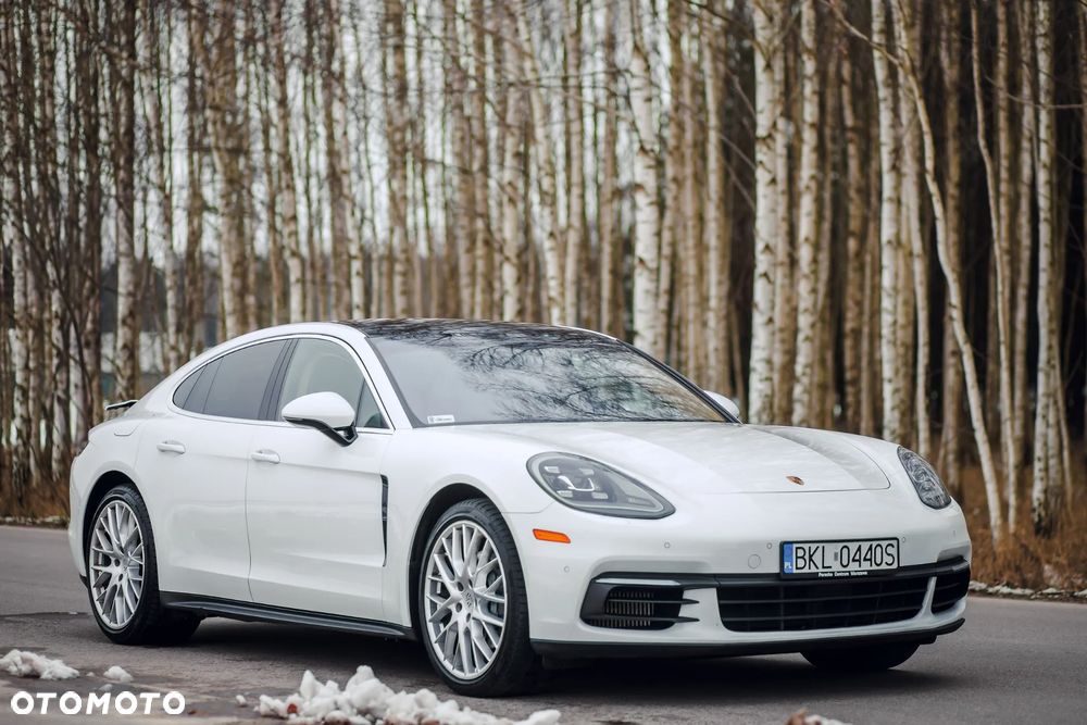 Porsche Panamera 4S - 16