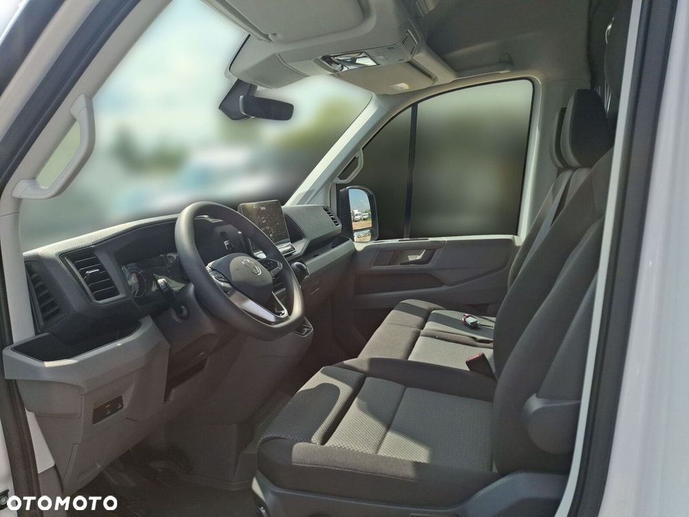 Volkswagen Crafter 35 furgon 140KM 3640 - 35