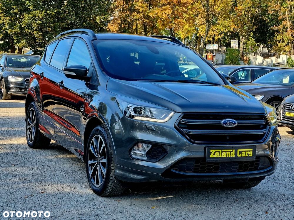 Ford Kuga 1.5 EcoBoost 2x4 ST-Line - 3